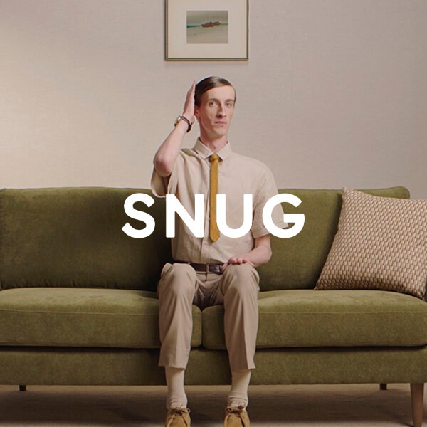 Snug Logo With Man On Sofa