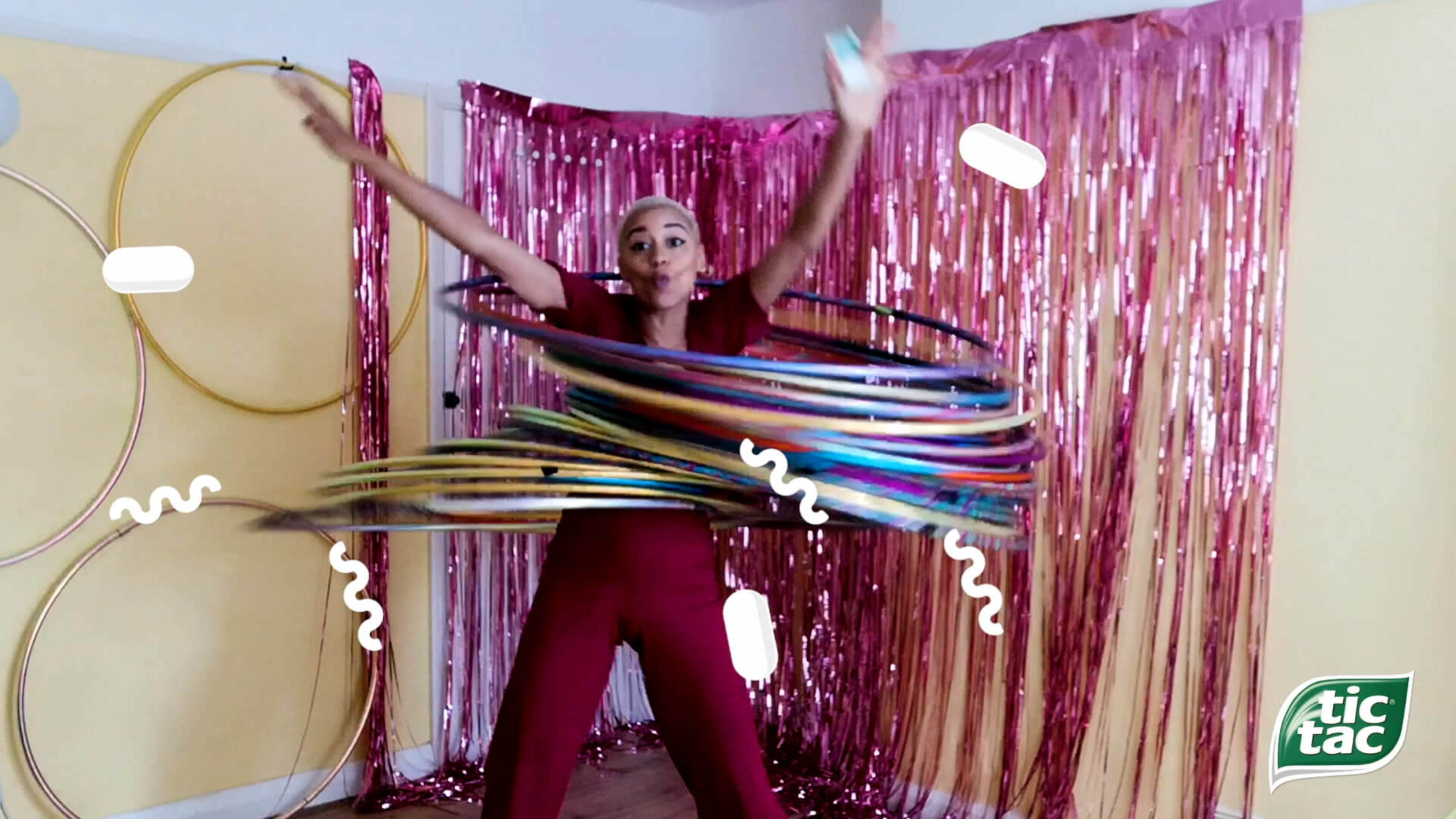 Tictac 01 2880X1620 C Center